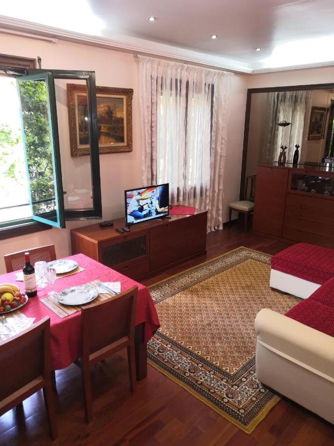 Apartamento Gran Via De Les Corts Catalanes Barselona Dış mekan fotoğraf